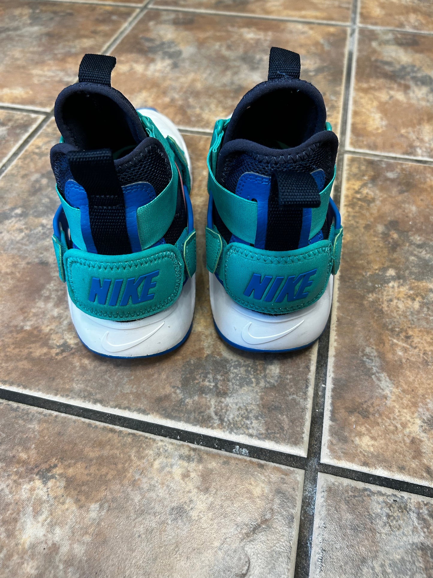Nike Huarache High GS (2018)