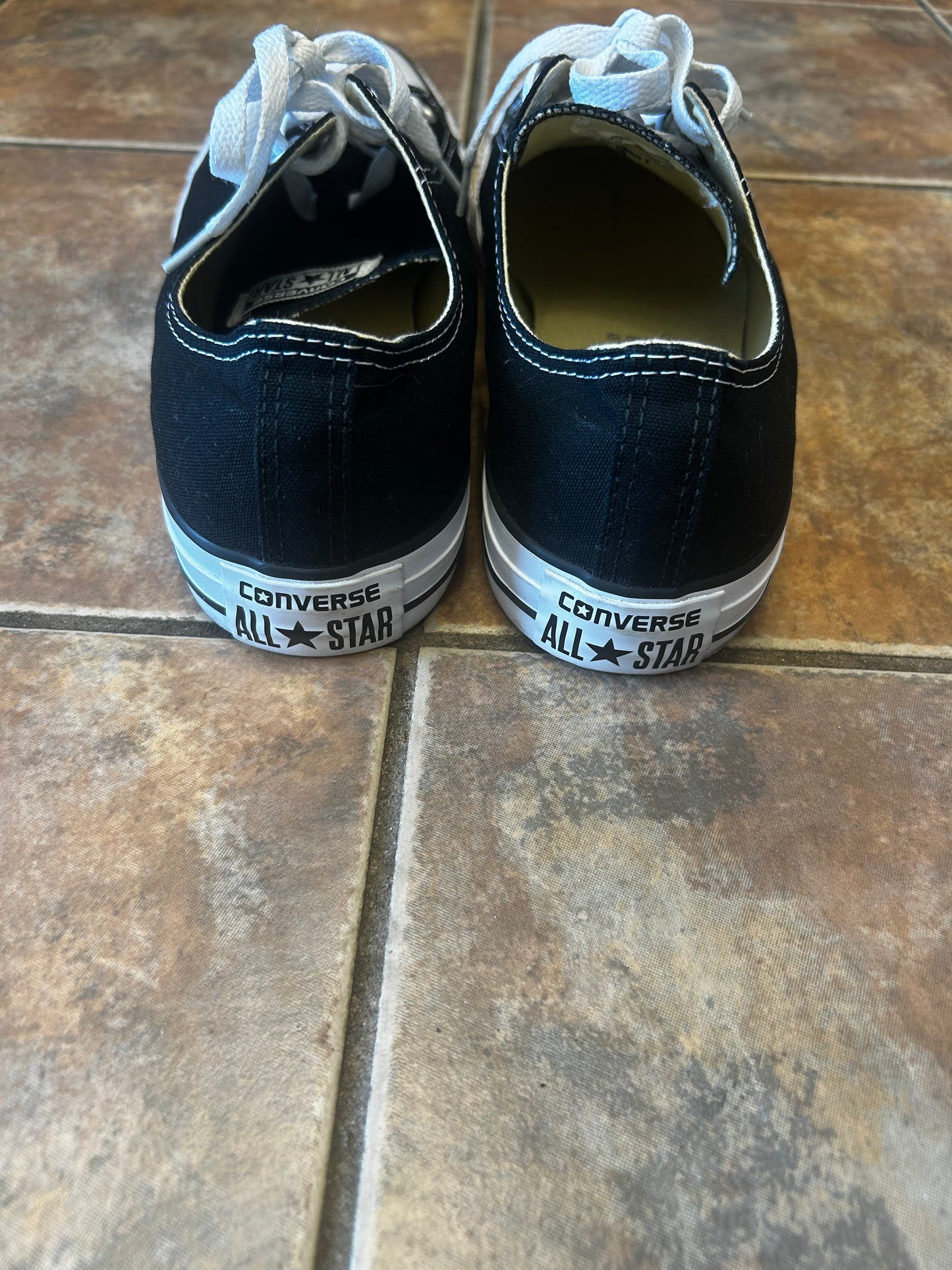 Black Low Converse